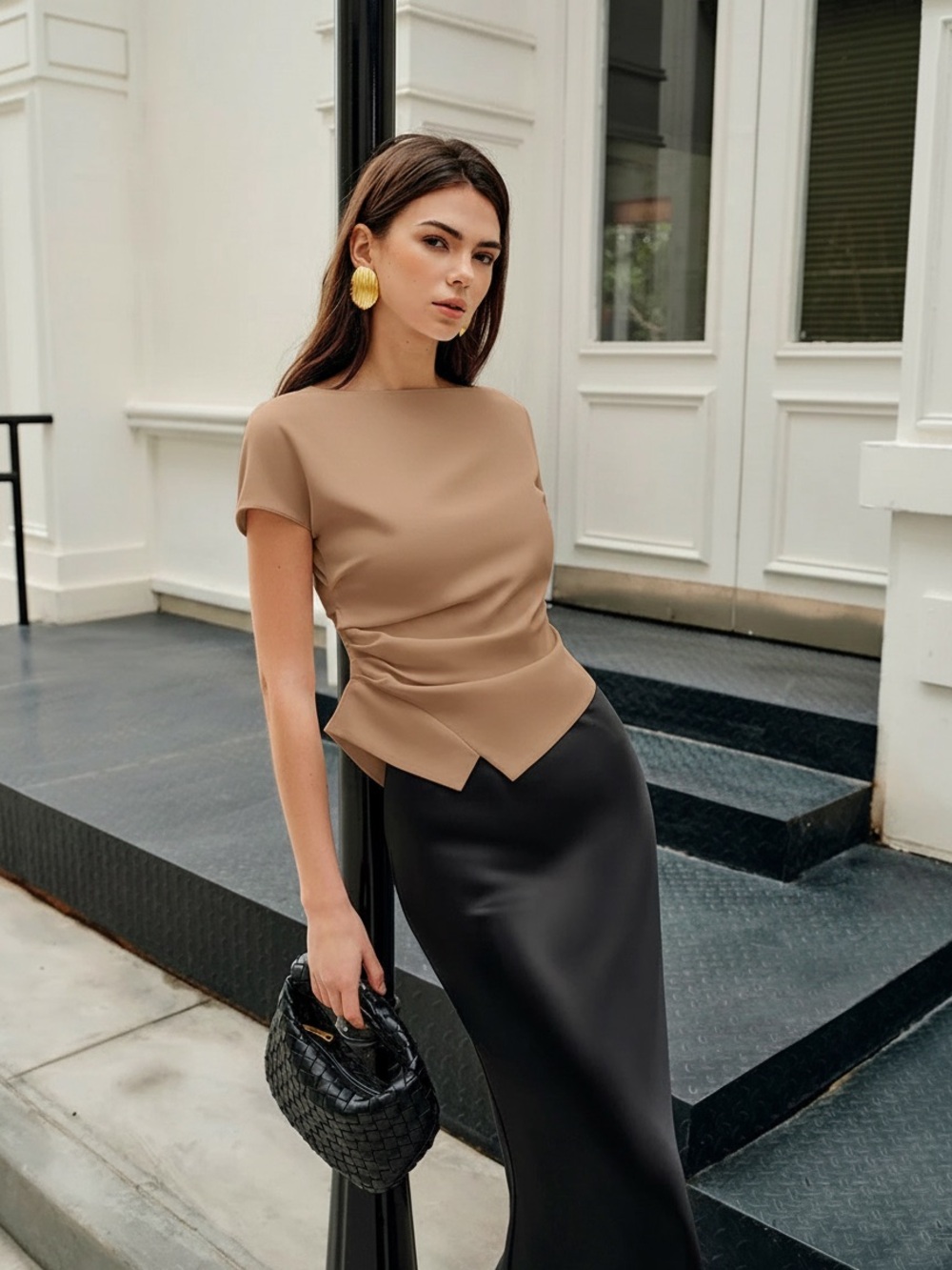 Commense  Asymmetric Hem Ruched T-Shirt